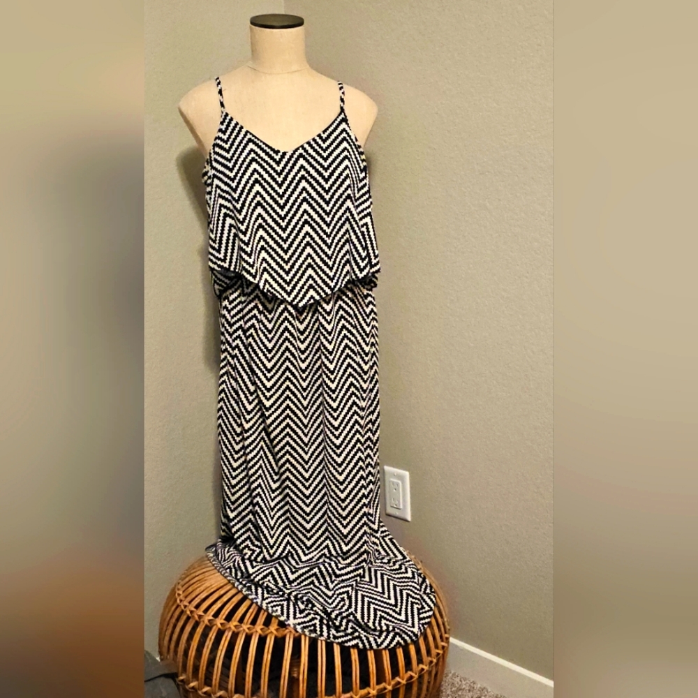 Woman's Medium Maxi Dress